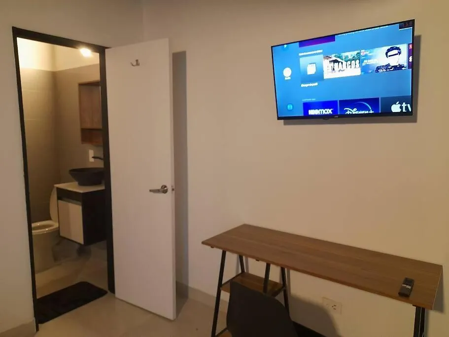 Tribu Medellin House Apartment 0*,